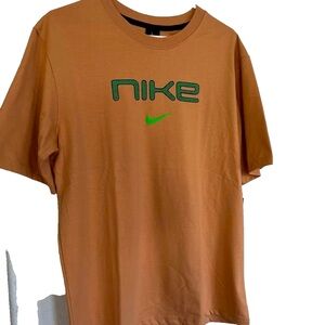 NIKE Men's Adult T Shirt Medium Light Orange Color - NWT
